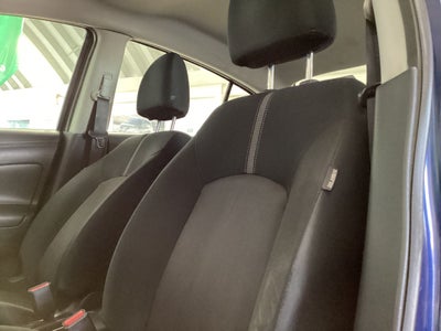 2023 Nissan V-Drive 1.6 A/C Mt