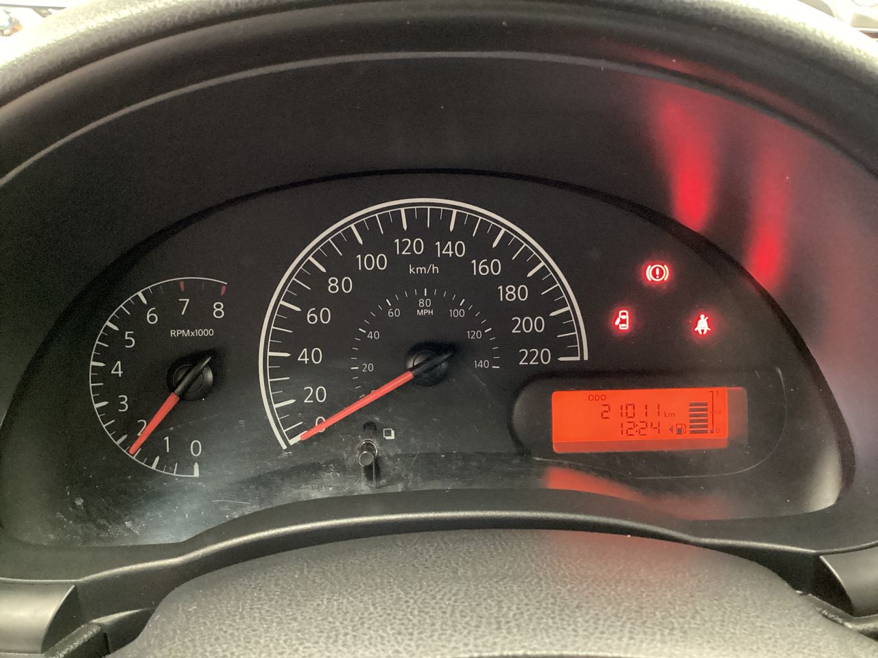 2025 Nissan V-Drive 1.6 A/C Mt