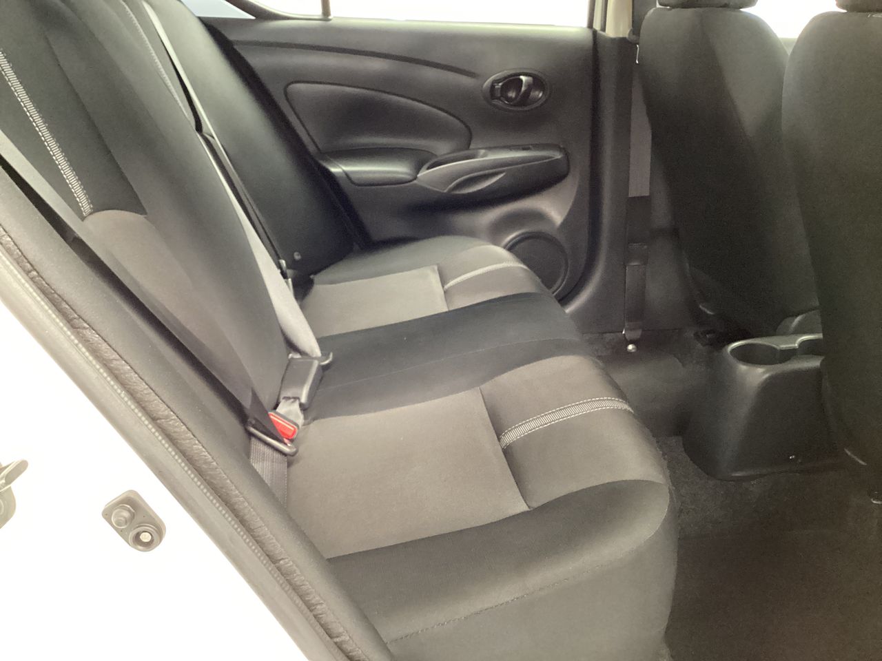 2025 Nissan V-Drive 1.6 A/C Mt