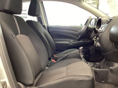 2025 Nissan V-Drive 1.6 A/C Mt