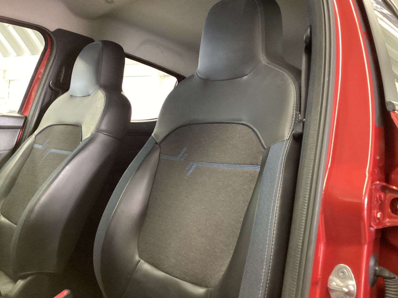 2024 Renault Kwid 1.0 Iconic Mt