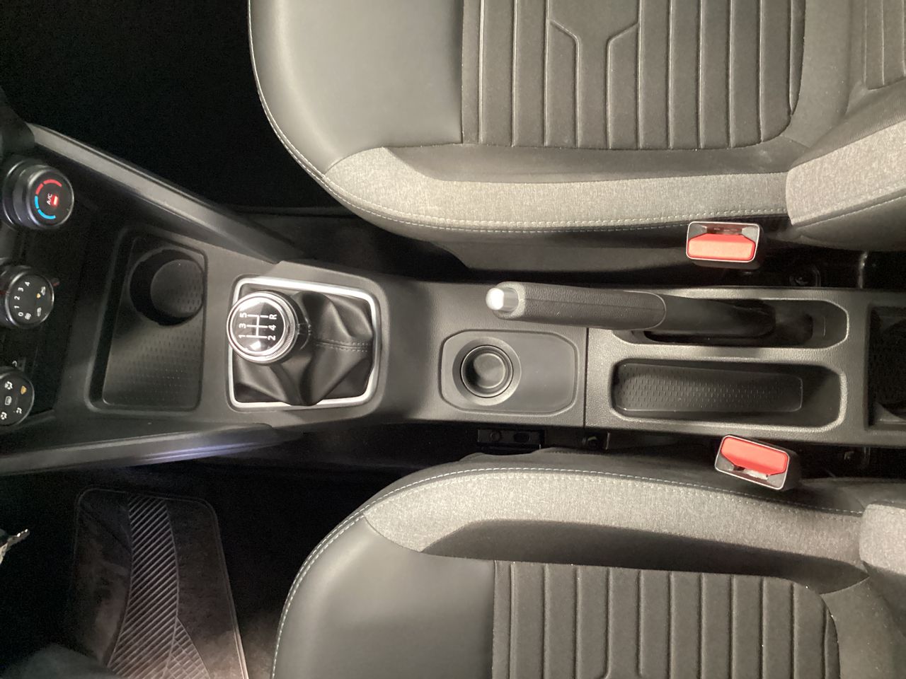 2024 Renault Duster 1.6 Intens Mt