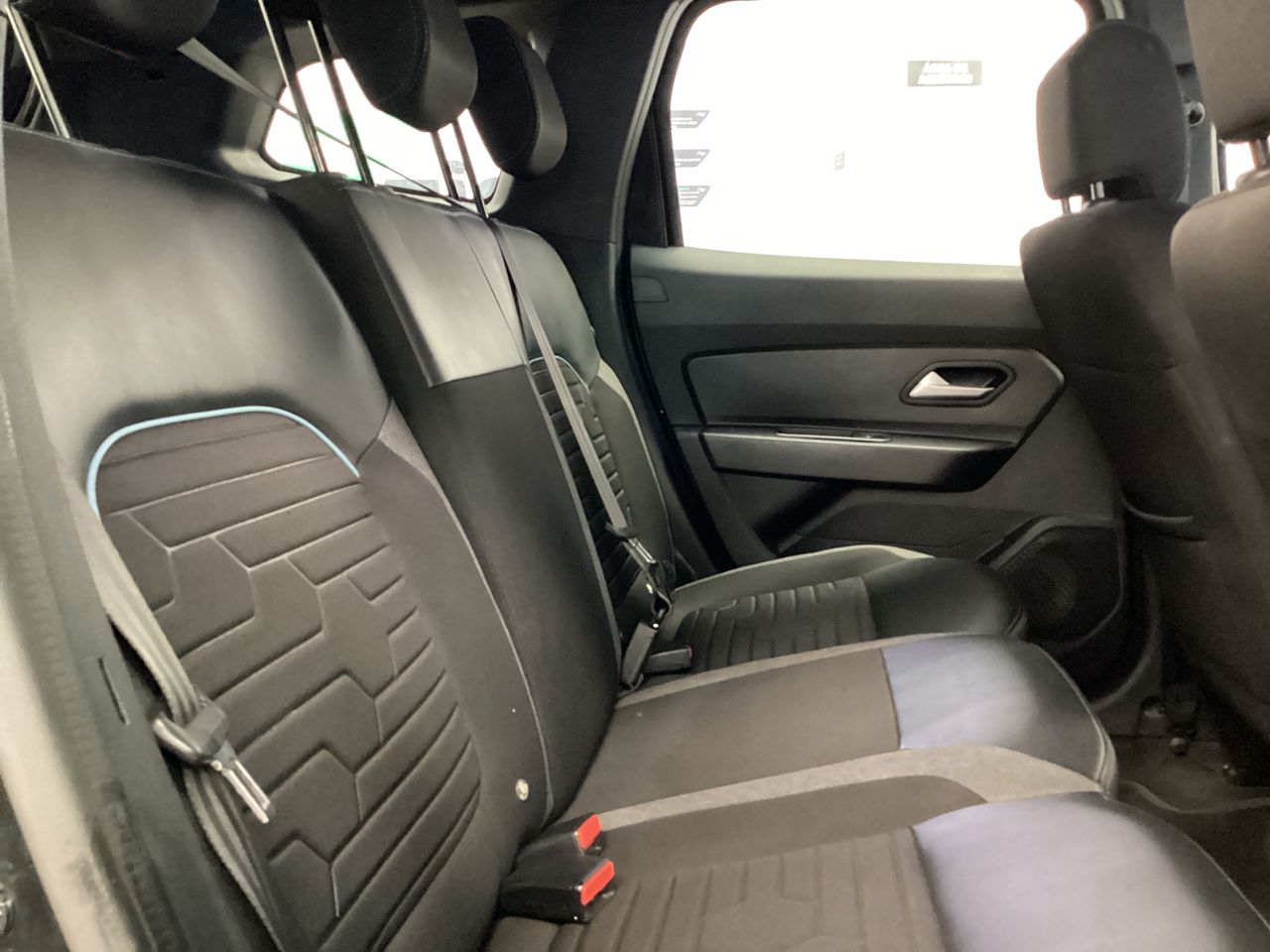 2023 Renault Duster 1.3 Iconic At