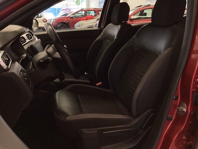 2023 Renault Duster 1.3 Iconic At