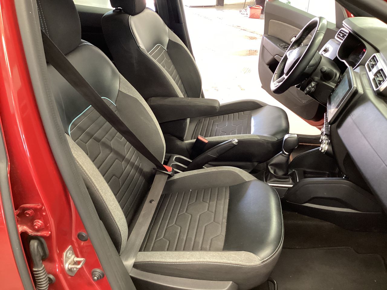 2023 Renault Duster 1.3 Iconic At