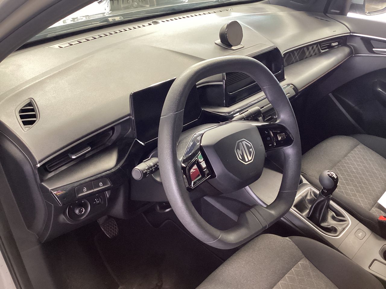 2025 MG MG 3 1.5 Cool HB Mt