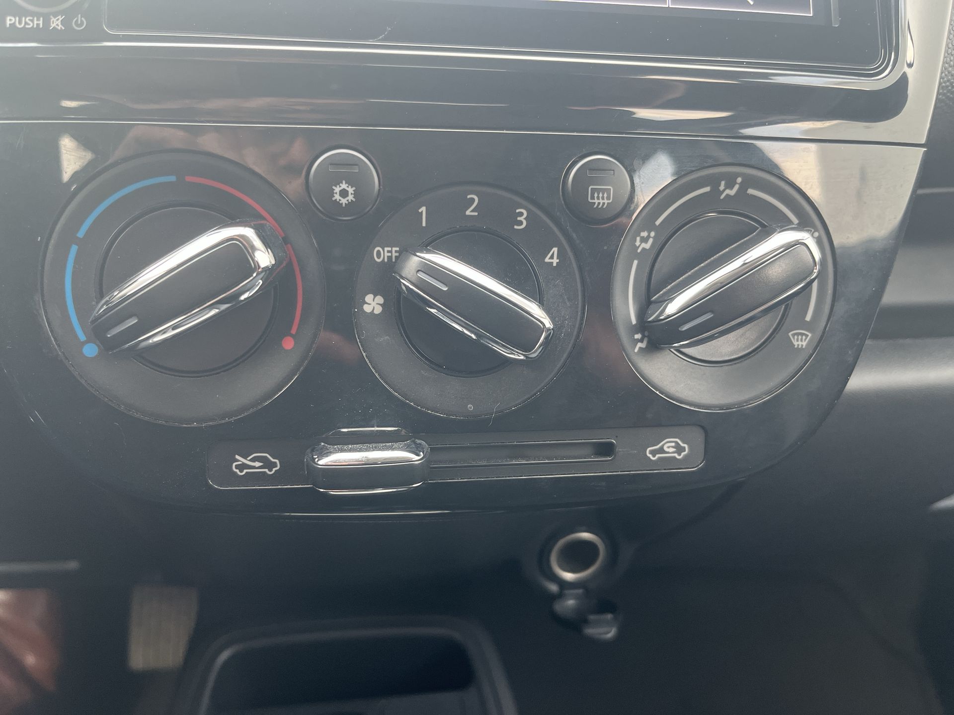 2024 Mitsubishi Mirage 1.2 Glx At