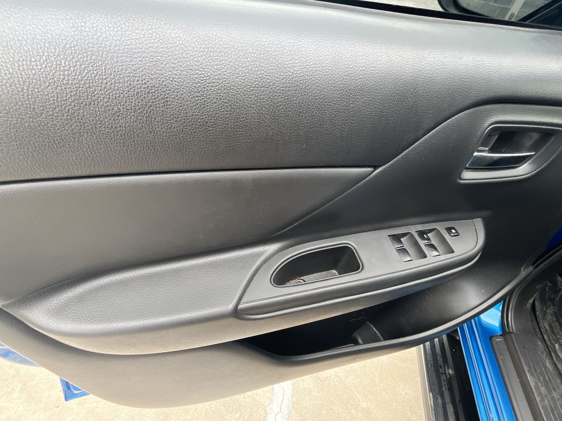 2020 Mitsubishi L200 2.4 Glx Cabina Doble 4x2 Mt