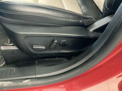 2022 Ford Escape 5p Titanium HEV L4/2.5 Aut