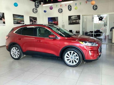 2022 Ford Escape 5p Titanium HEV L4/2.5 Aut