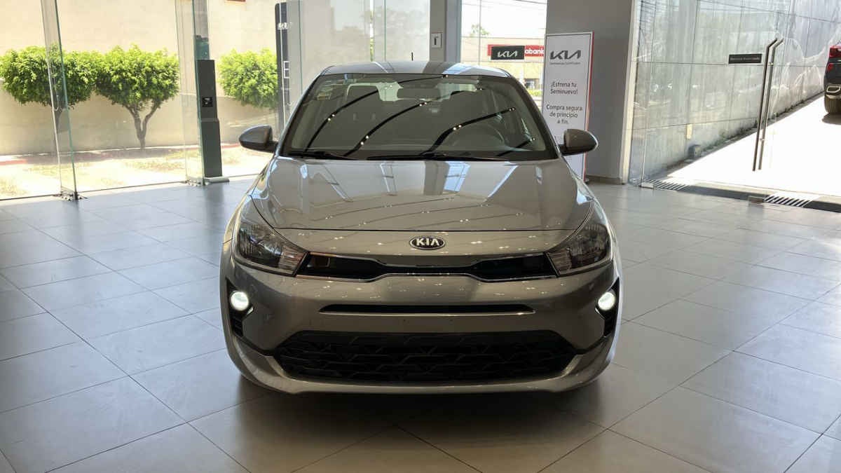 2021 Kia KIA RIO SEDAN 4p LX L4/1.6 Man