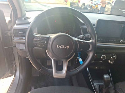 2022 Kia KIA RIO HB 5p LX L4/1.6 Man