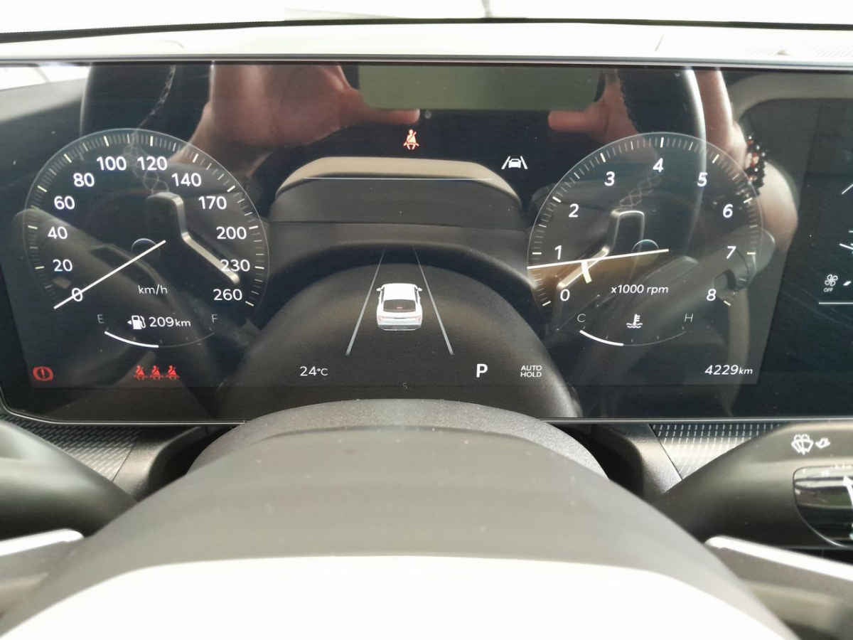 2026 Kia K4 5p GT Line Turbo L4/1.6 Aut