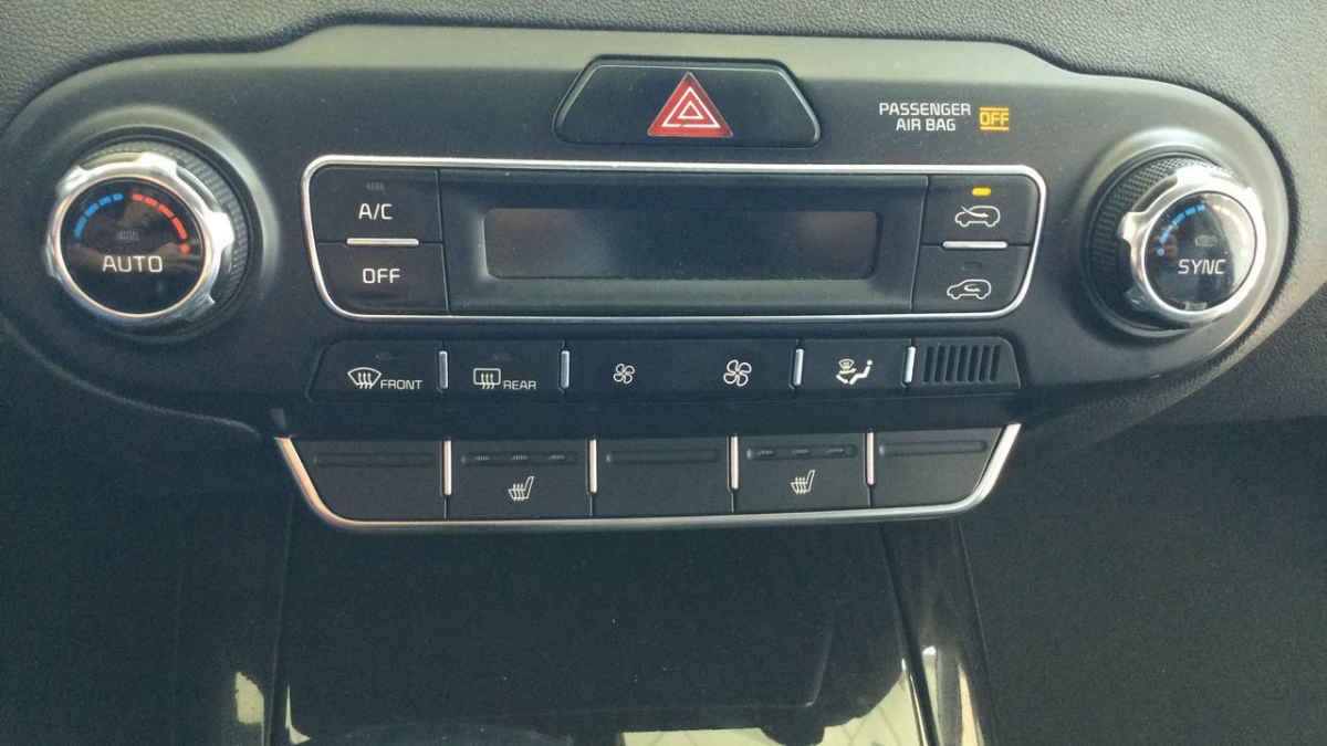 2019 Kia Sorento 5p EX L4 TA 6Vel Piel 7 pas. RA-18"