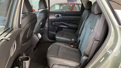 2025 Kia Sorento 5p SXL L4/2.5/T Aut