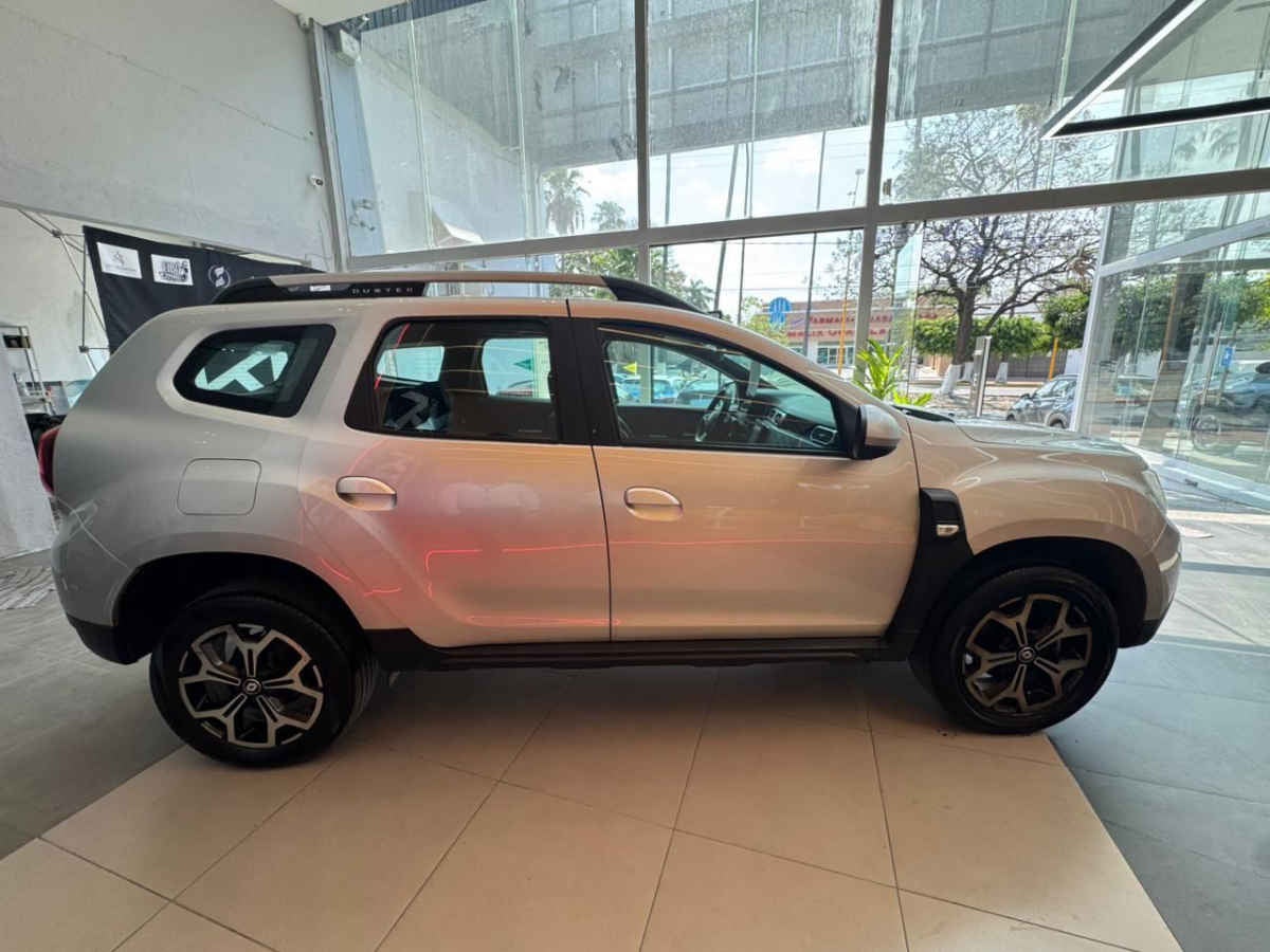 2023 Renault Duster 5p Iconic L4/1.3/T Aut