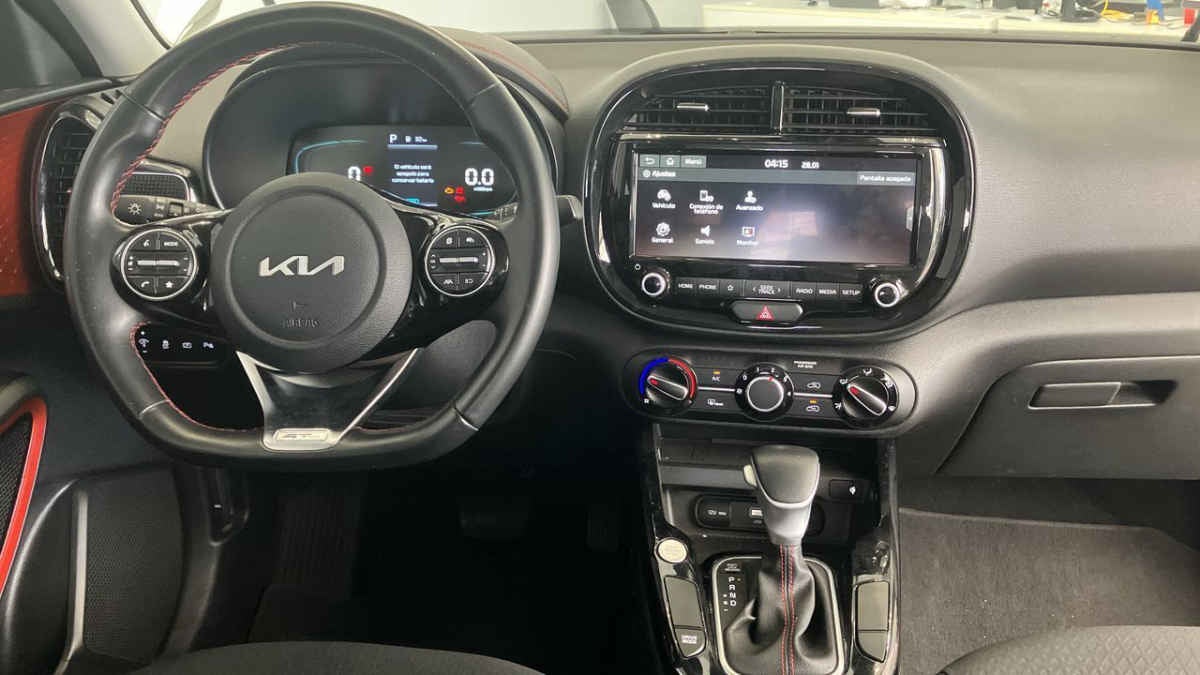 2023 Kia Soul 5p GT L4/2.0/T Aut