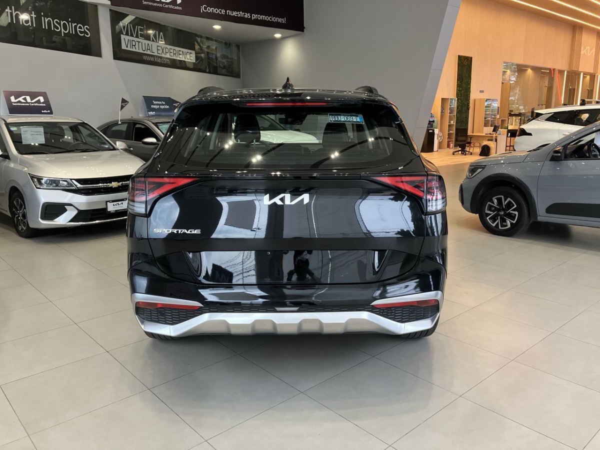 2025 Kia Sportage 5p SXL L4/2.5 Aut