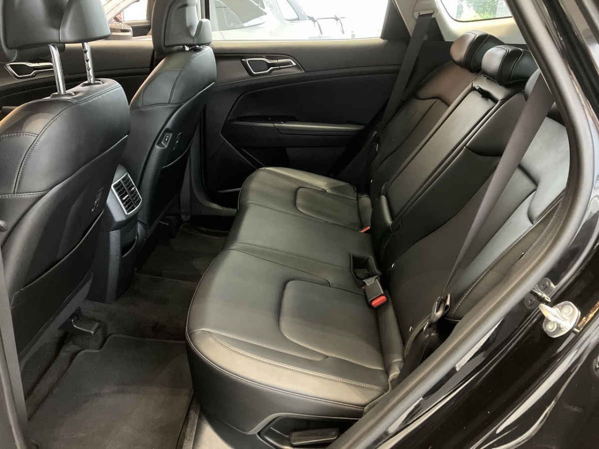 2025 Kia Sportage 5p SXL L4/2.5 Aut