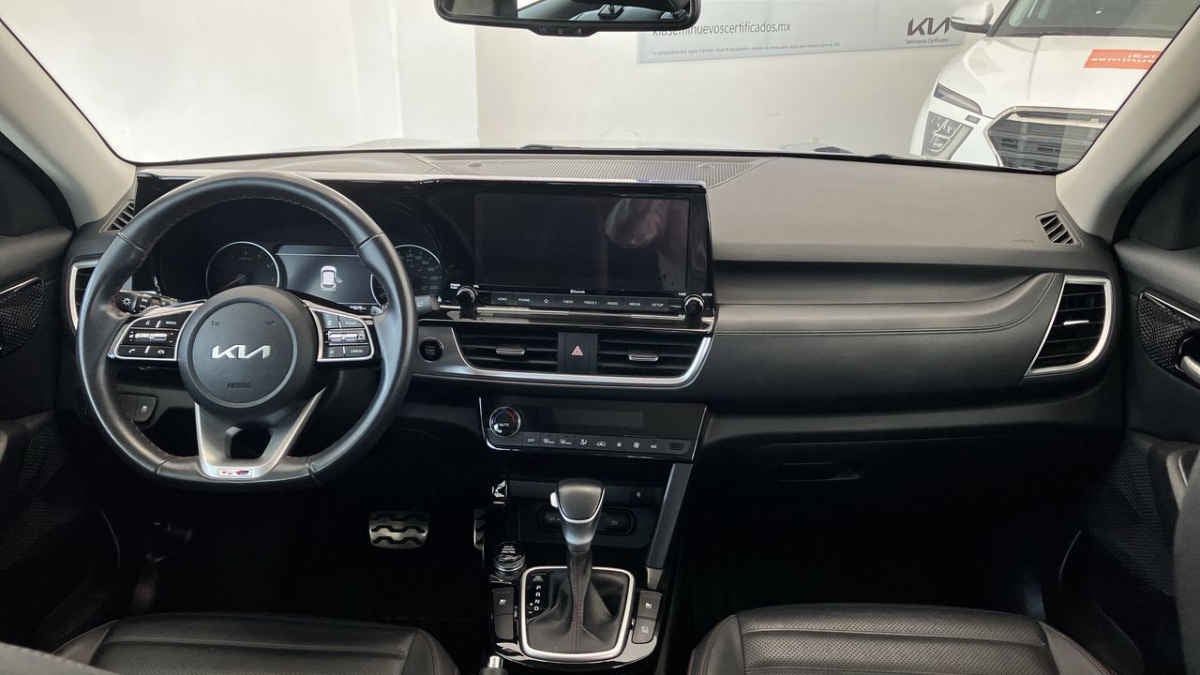 2023 Kia SELTOS 5p GT Line L4/1.4/T Aut