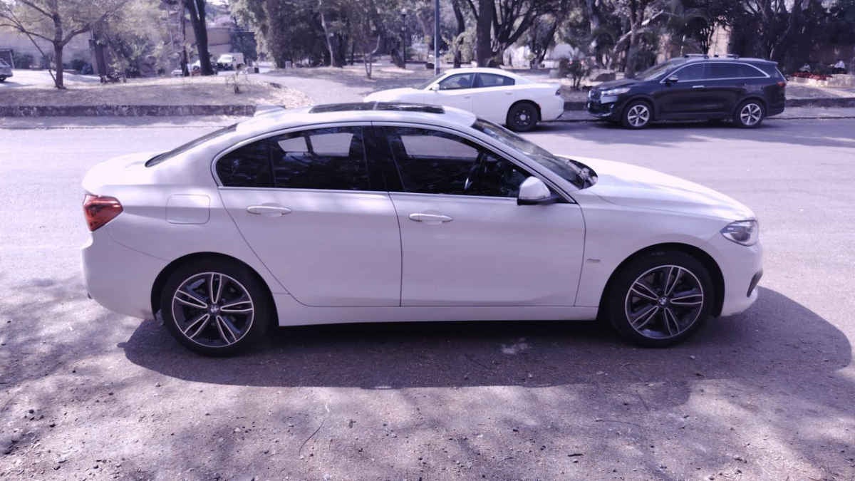 2019 BMW Serie 1 4p Sedan 120i Sport Line L4/1.6/T Aut